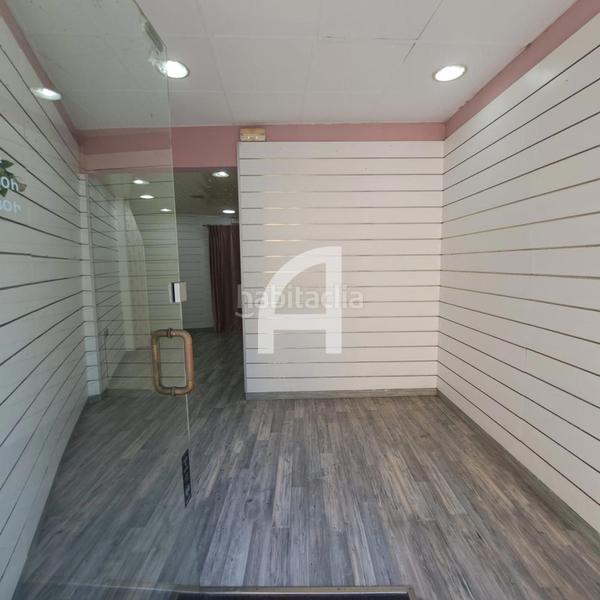 Foto b078c1fa-1884-4827-b581-84139254f05a. Alquiler local comercial versátil local comercial en el centro en Molins de Rei