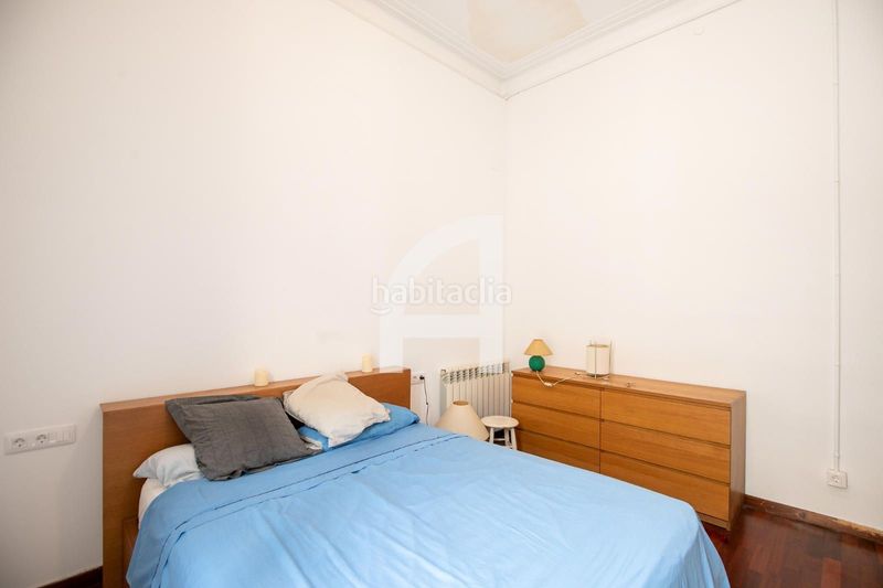 Foto c8b5a7c3-fde3-44e3-ac1a-b8d561f757cd. Pis a Sant Gervasi - Galvany Barcelona