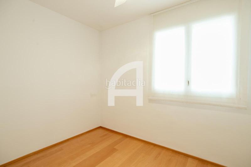 Foto c34c6287-9295-4d19-a301-fba92a223890. Location attique avec chauffage dans Putget - Farró Barcelona