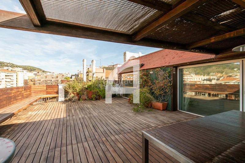 Foto 082ce405-b28c-418f-a7ce-b1b6cc4175c3. Rent penthouse with heating in Putget - Farró Barcelona