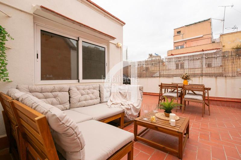 Foto 2fca4de9-a767-47d2-812c-59e41810c905. Alquiler piso bonito piso con gran terraza en alquiler temporal en Barcelona