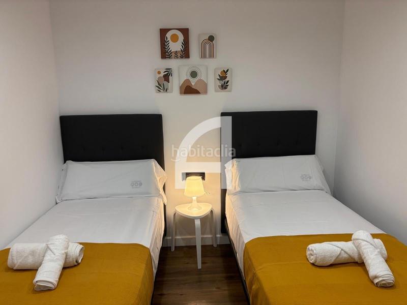 Foto 08e443a0-6278-4668-88f3-0c2f56e6aa78. Location attique avec chauffage piscine dans Sant Ramon - Maternitat Barcelona