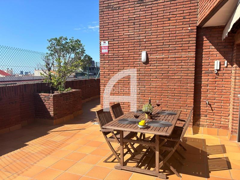 Foto 6a141794-b782-4910-ab3a-04a017dccbd8. Location attique avec chauffage piscine dans Sant Ramon - Maternitat Barcelona