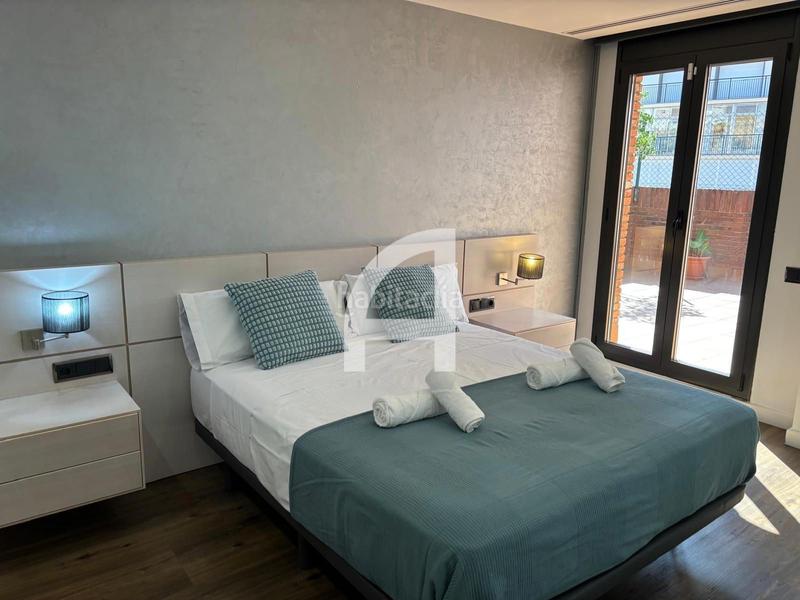 Foto be7f413d-47fa-4c07-912c-4e98c80561bb. Location attique avec chauffage piscine dans Sant Ramon - Maternitat Barcelona