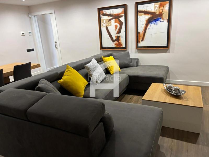 Foto 3650fe44-43e9-49d4-bd01-3ef3b30ccac2. Rent penthouse with heating pool in Sant Ramon - Maternitat Barcelona