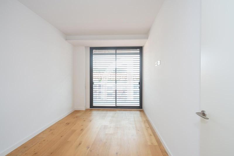 Foto 6b8dcbfc-bccd-4f13-849f-ab90478533da. Àtic amb calefacció piscina a Eixample Nord Girona