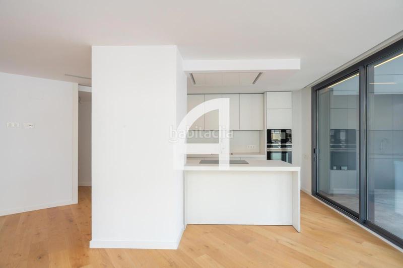 Foto d97486fd-65c8-4e54-897c-bc3e4f7ce8d2. Àtic amb calefacció piscina a Eixample Nord Girona