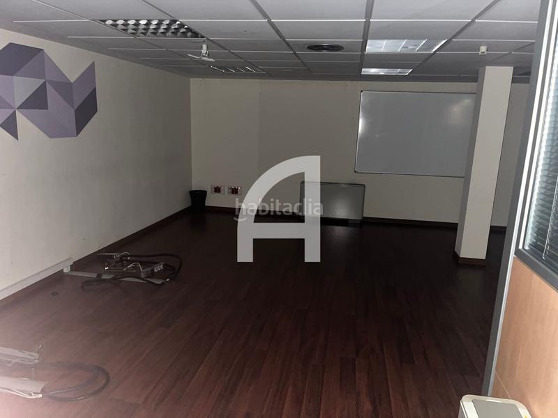 Foto 04157c56-fcc4-40d1-9b2b-217414d52f13. Location bureau dans La Nova Esquerra de l´Eixample Barcelona