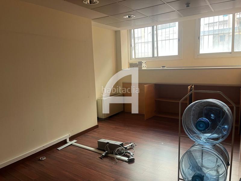 Foto 3deb162c-5d5c-4467-9f49-932aad9baf36. Miete büro in La Nova Esquerra de l´Eixample Barcelona