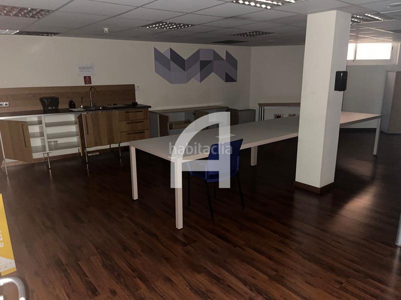 Foto 8947115c-cf86-4414-9126-7f1f2e794c75. Miete büro in La Nova Esquerra de l´Eixample Barcelona