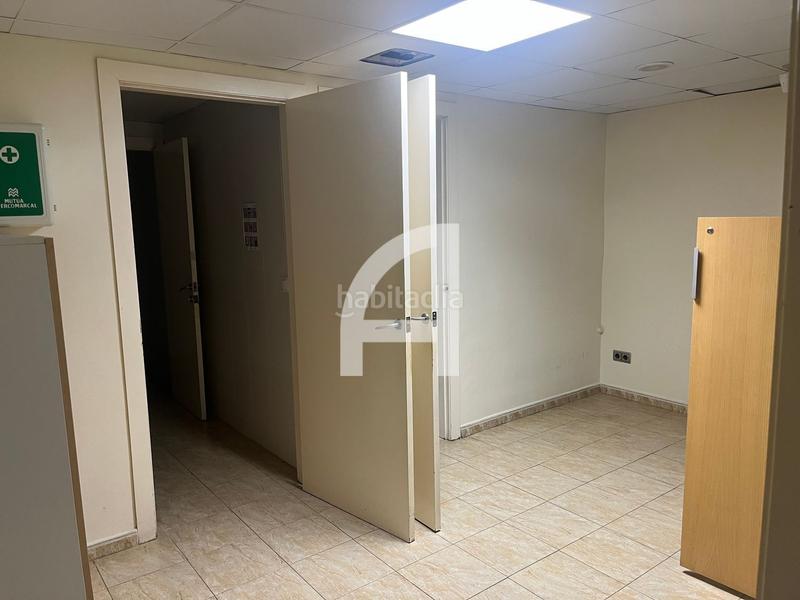 Foto ab57ad6d-f5dd-422c-888b-a25decd788ec. Miete büro in La Nova Esquerra de l´Eixample Barcelona