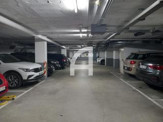 Location Parking voiture  Carrer pinzon. Plaza de parquin en la barceloneta