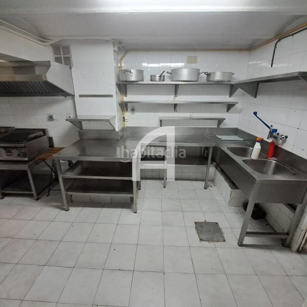 Foto caeeab86-4502-4e75-99d2-720a7ea025af. Affitto locale commerciale in Molins de Rei