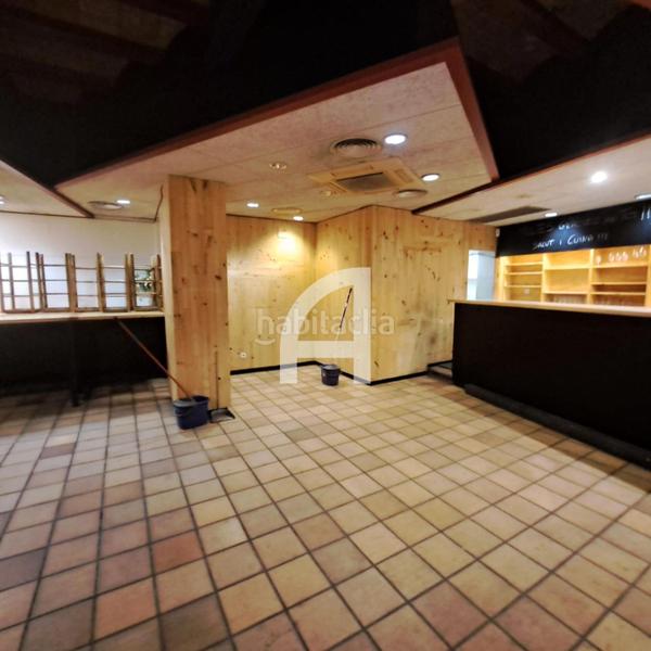 Foto f6fabf74-c894-43c5-b723-8f1cb7d6a6ad. Affitto locale commerciale in Molins de Rei