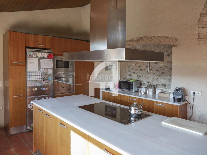 Foto 4d0333df-fc08-4646-98d0-eefc77ed061d. Bauernhof mit heizung parking pool in Sant Miquel de Fluvià