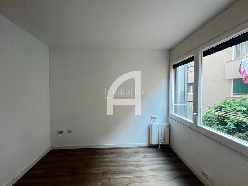 Foto bee35ba7-59b2-44b1-a3f2-4190e196606e. Rent studio with heating in Putget - Farró Barcelona