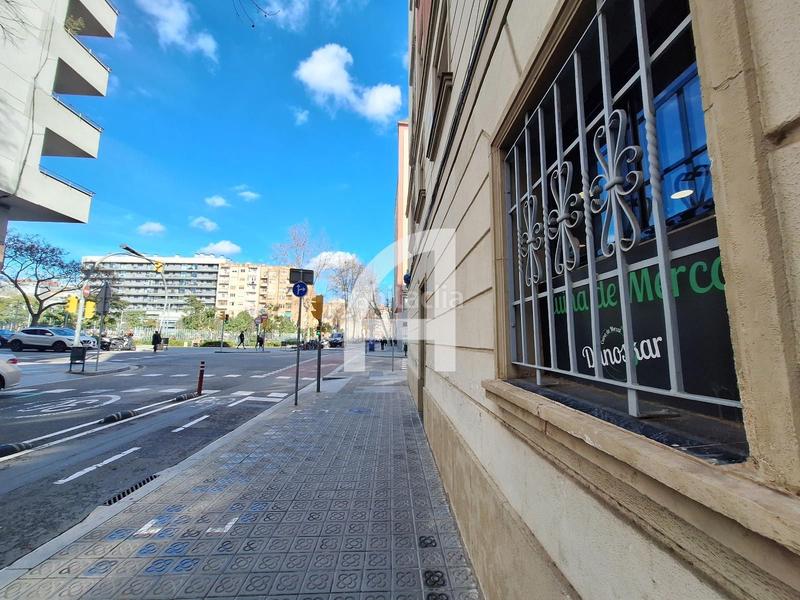 Foto 299857eb-023f-46e3-8f56-76d146533142. Trapasso locale commerciale in Barri de les Corts Barcelona