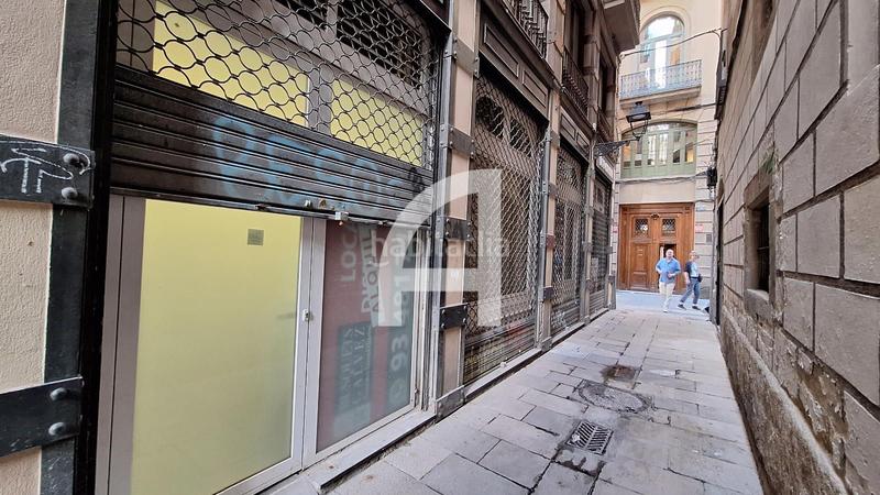 Foto bd424203-8b33-417b-9906-c0f3af689c5c. Traspàs local comercial a Gòtic Barcelona