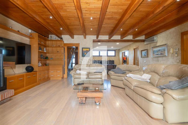 Foto 9a8cc184-50a9-45c6-a2d5-a36e3121b033. Casa amb aparcament piscina a Bescanó