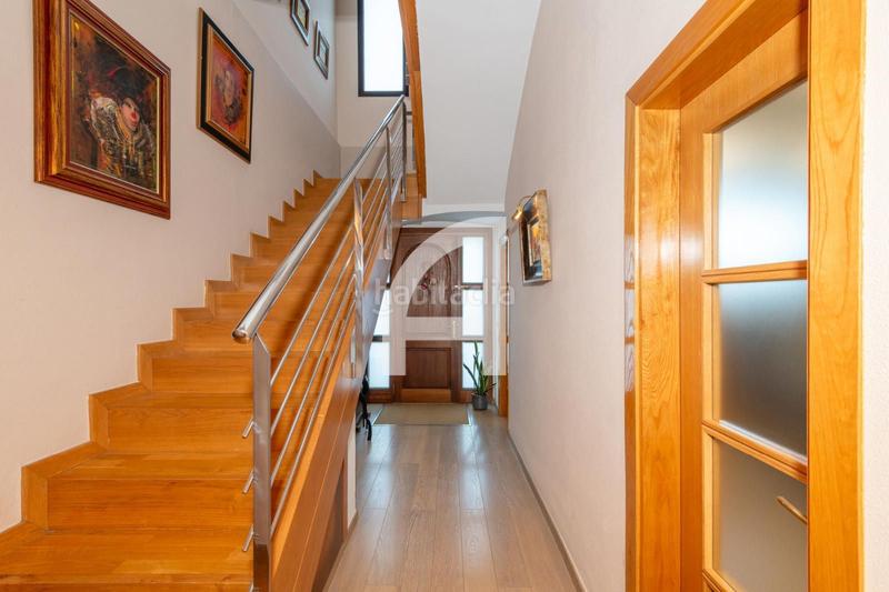 Foto e8e3587d-d6b6-47b9-8456-57be5acd0ed2. Casa amb aparcament piscina a Bescanó