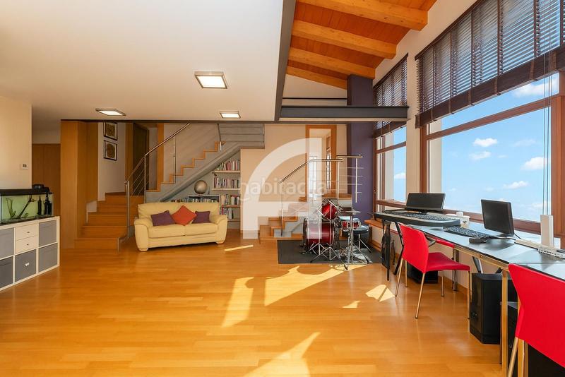 Foto ec93dab6-5693-4fc3-bf6f-9764f5bf6204. Casa amb aparcament piscina a Bescanó