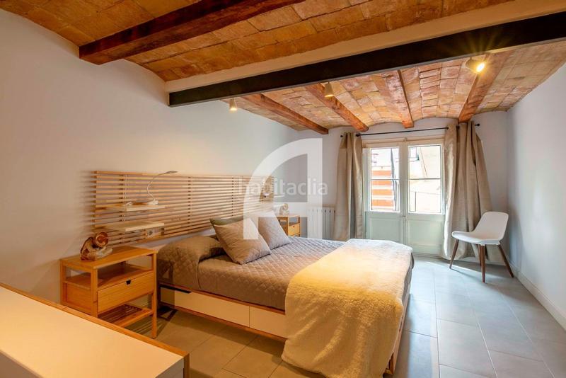 Foto b2e2d86b-9060-42d7-bf31-bf860b60d527. Location studio avec chauffage dans La Nova Esquerra de l´Eixample Barcelona