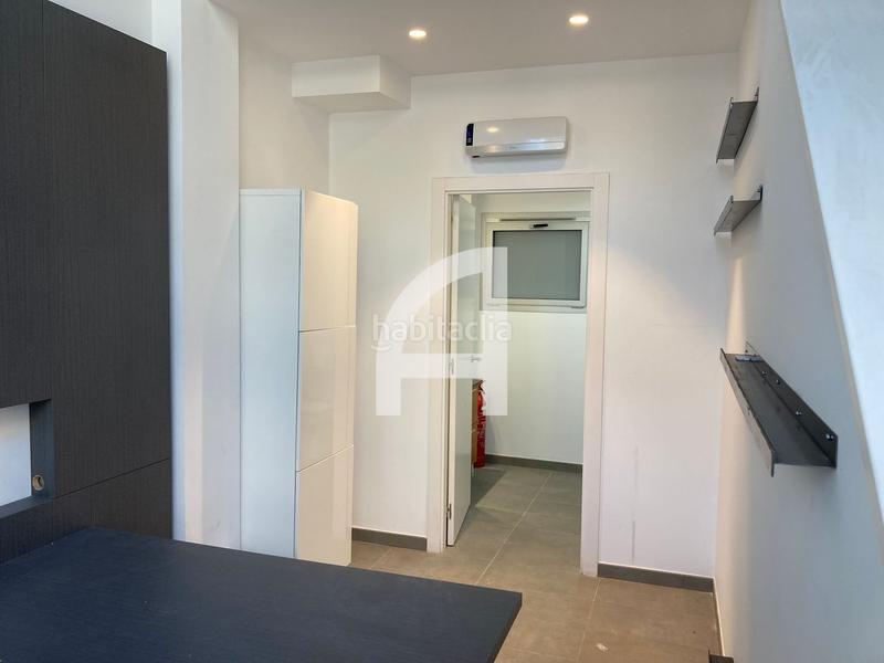 Foto b7623b4f-ac10-4d3e-b92a-1b0be1ed75e1. Rent business premise in Sant Ramon - Maternitat Barcelona