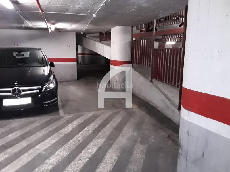 Foto c832b3b9-9ce9-432e-aa95-8cf4fa24baa6. Autoparkplatz in Fort Pienc Barcelona