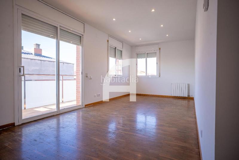 Foto 05896908-049c-45b8-8c15-9868f9a4c8fe. Appartamento con riscaldamento parcheggio in Mas Lluí Sant Feliu de Llobregat