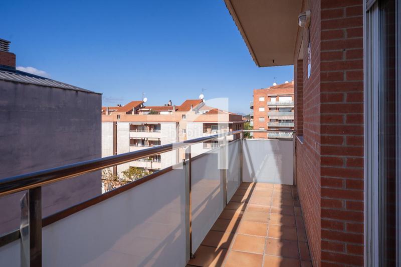Foto 173d8c96-b771-443f-b5ab-9b5d67317f93. Appartamento con riscaldamento parcheggio in Mas Lluí Sant Feliu de Llobregat