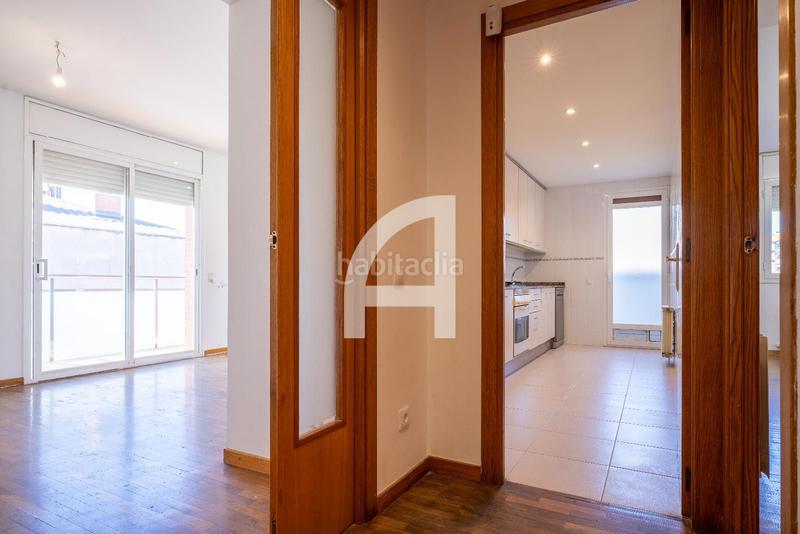 Foto 76a77731-da3e-4d8a-b343-40c80f3e94af. Appartamento con riscaldamento parcheggio in Mas Lluí Sant Feliu de Llobregat