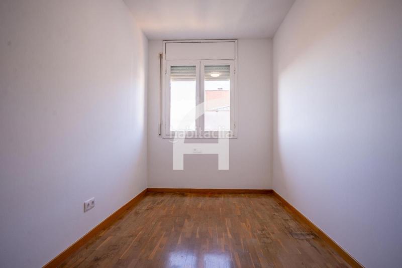 Foto aae6ab8f-68f3-4229-b68a-d74d76a3f45a. Appartamento con riscaldamento parcheggio in Mas Lluí Sant Feliu de Llobregat