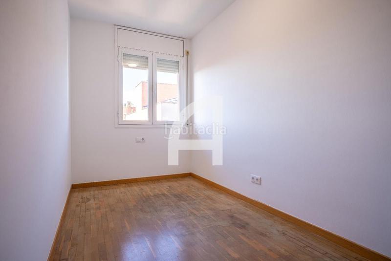 Foto c3da08fe-c656-4774-b45d-926393a29211. Appartamento con riscaldamento parcheggio in Mas Lluí Sant Feliu de Llobregat