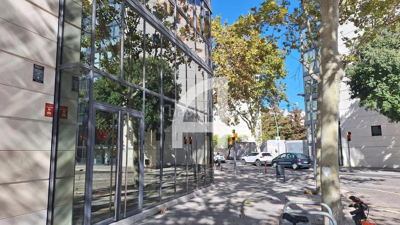 Foto a93d7207-9a6f-4d6f-93bf-c4e6fa3a7c58. Lloguer oficina amb calefacció a La Vila Olímpica del Poblenou Barcelona