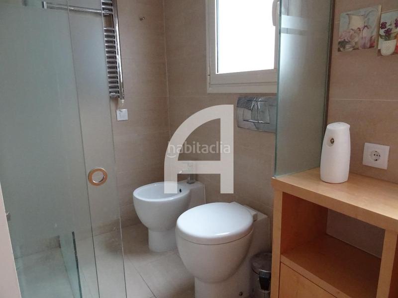 Foto 4f0cfebb-8852-495e-876b-13d454222b9f. Attico con riscaldamento parcheggio in Centre-Can Nadal Sant Feliu de Llobregat