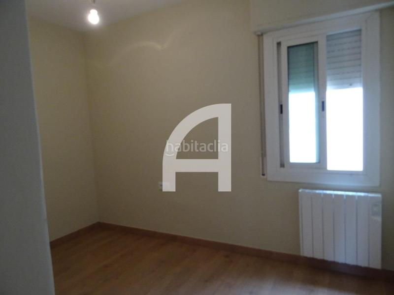 Foto c91f0bbe-8be4-488e-bab2-ecf91829e004. Attico con riscaldamento parcheggio in Centre-Can Nadal Sant Feliu de Llobregat