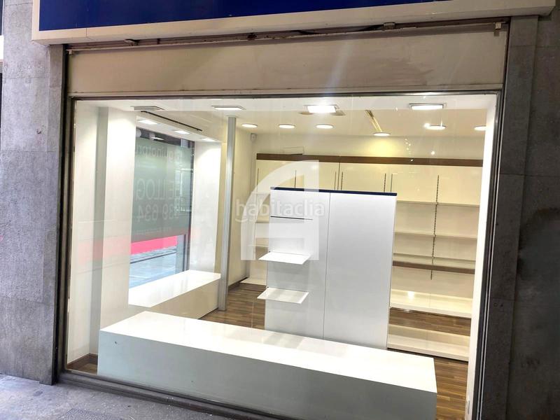 Foto fa7bbd7c-700a-4363-a8fc-78f2866e302d. Alquiler local comercial local en alquiler en el centre barri vell en Girona