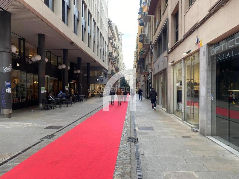 Foto 6c1f1cf2-62b8-4313-9349-72e952ecb038. Rent business premise in Centre-Barri Vell Girona