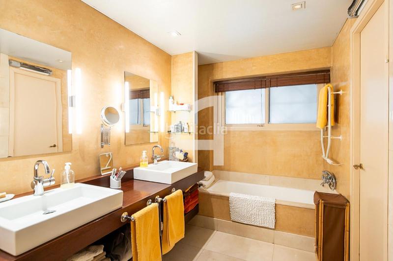 Foto 12b5e89d-46a7-41fc-bb3c-39ca7054a250. Maison avec chauffage parking piscine dans Vallvidrera - Tibidabo - Les Planes Barcelona