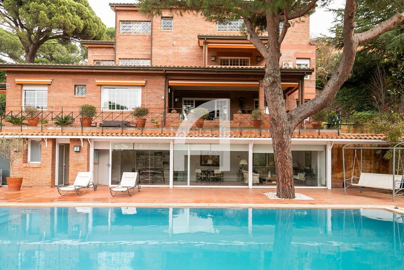 Foto 7d8f7ed9-ab84-43c9-b60f-02ccea3921bf. Maison avec chauffage parking piscine dans Vallvidrera - Tibidabo - Les Planes Barcelona