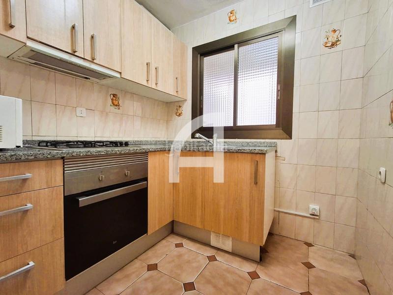 Foto b57d2234-6678-4e30-8da9-a5b7dd9ba8a7. Flat in Porta Barcelona