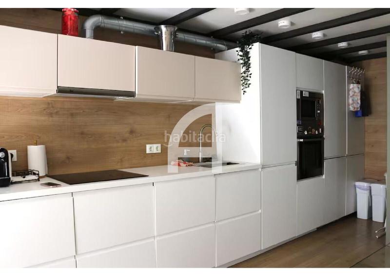 Foto ad7d310d-b75d-4e75-83ce-65b76e511594. Dúplex fantastico duplex en Vila de Gràcia Barcelona