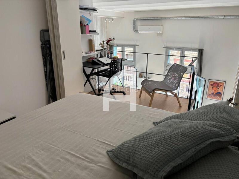 Foto b7e9056f-13b1-449f-8f19-db1c1deada1a. Dúplex fantastico duplex en Vila de Gràcia Barcelona