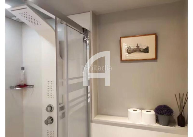 Foto e7617dfd-9797-4b50-b730-a80fd735c6d6. Dúplex fantastico duplex en Vila de Gràcia Barcelona