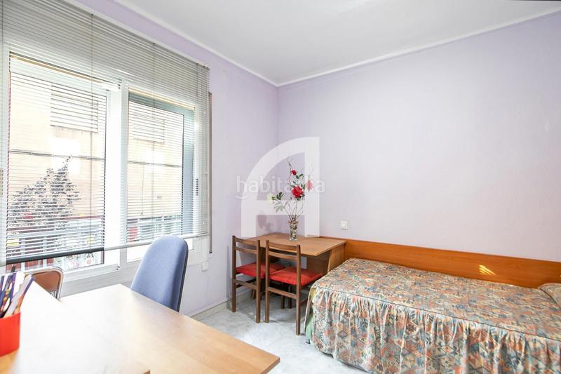 Foto 41a2fd3e-97d7-4772-b8e2-aaa6a38bf839. Flat with heating parking in El Poble Sec - Parc de Montjuïc Barcelona