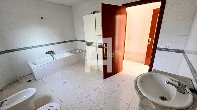 Foto e121a1cc-c35c-4147-baab-4fc3d15711b4. Casa amb calefacció aparcament a Riells i Viabrea