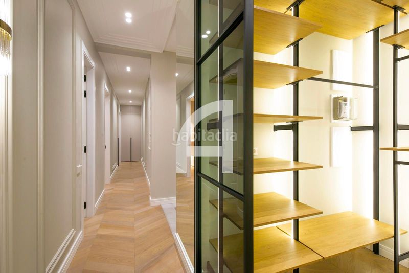 Foto 385e9a58-0c99-40cb-92cb-d5bfaed5d380. Pis amb calefacció a Dreta de l´Eixample Barcelona