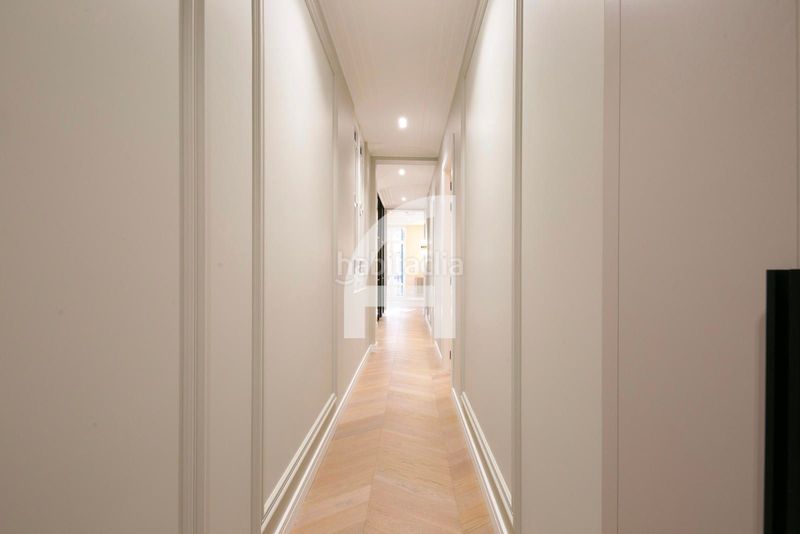 Foto ac07533c-2e8f-4c3a-a9fb-8d68917f0d92. Pis amb calefacció a Dreta de l´Eixample Barcelona