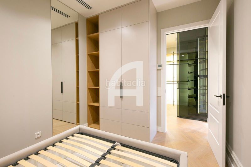 Foto b62bff9c-8452-4c0b-b785-8d453cbcab7f. Pis amb calefacció a Dreta de l´Eixample Barcelona