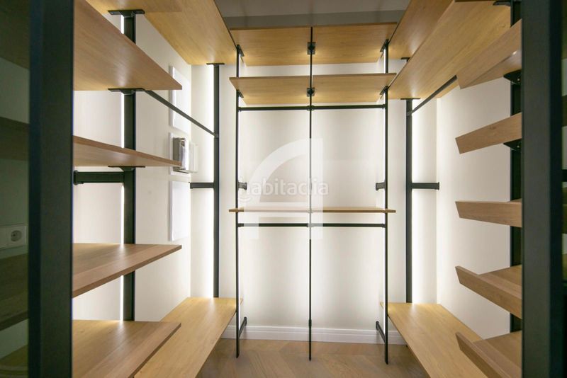 Foto e126b48b-b4e5-47f0-952f-406f05dc24d0. Pis amb calefacció a Dreta de l´Eixample Barcelona